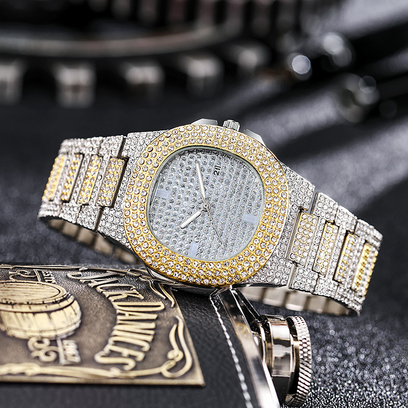 Orologio ghiacciato di nuova m - Luxury Watch Iceberg recensione e prezzo